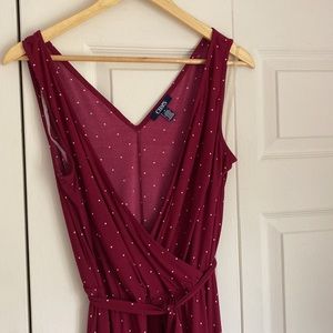 Chaps midi wrap dress, cute and comfortable! Size M